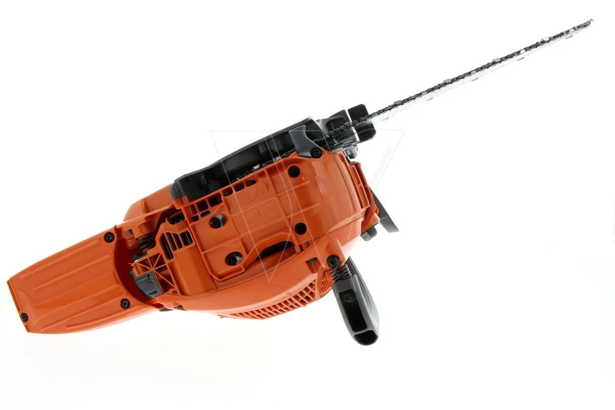 Husqvarna 439 carving kettingzaag 30cm Husqvarna 439 Carving Kettingzaag 30cm -Husqvarna 439 CARVING 5 Husqvarna2043920carving20beeldkunst20kettingzaag