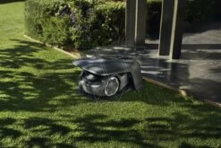 Husqvarna R4 Aspire Automower - Actie! 13 Husqvarna R4 Aspire Automower - Actie! -Husqvarna 536661801 2 Husqvarna20Aspire20Automowerhuisje20R4