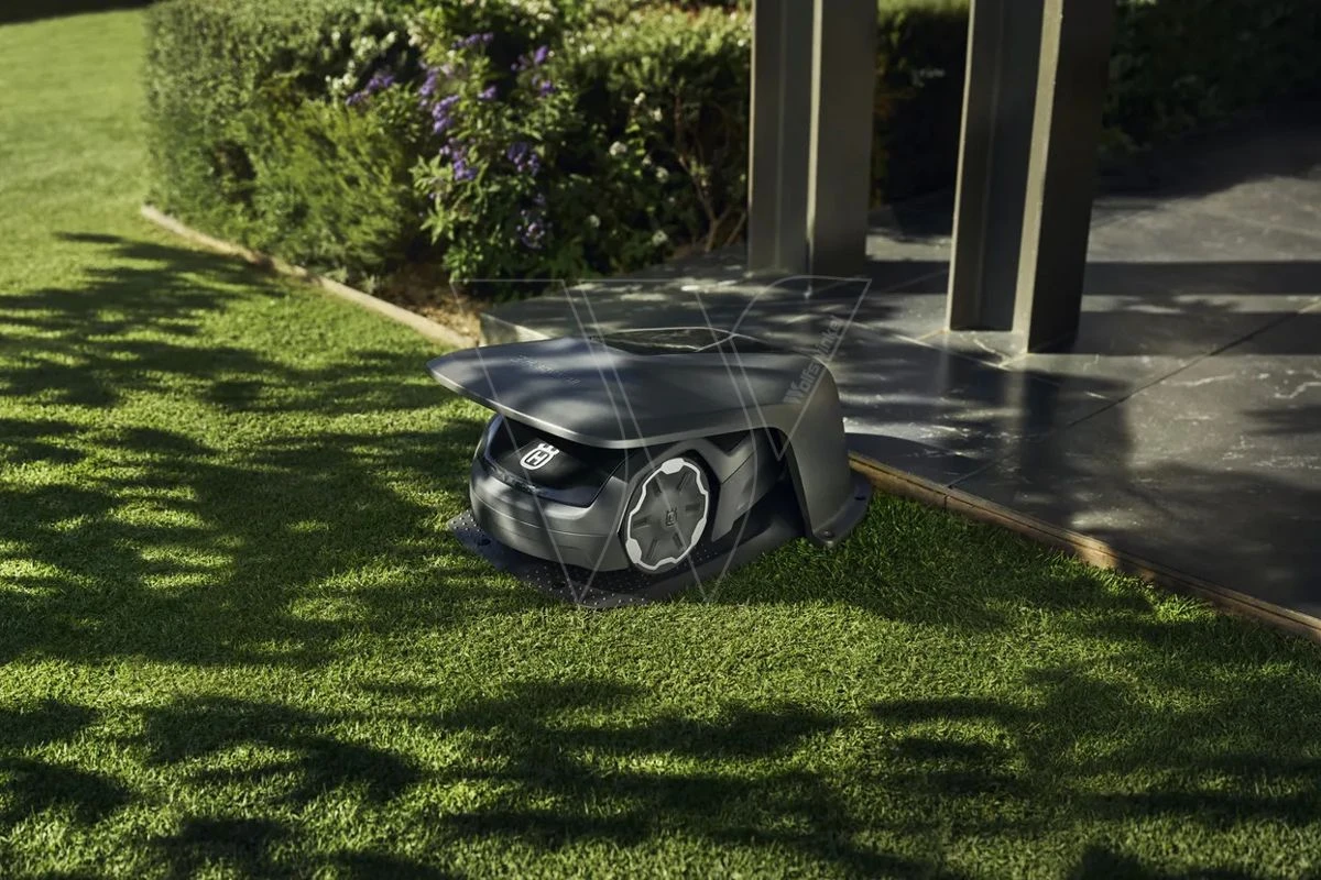 Husqvarna r4 aspire automower - actie! Husqvarna R4 Aspire Automower - Actie! -Husqvarna 536661801 2 Husqvarna20Aspire20Automowerhuisje20R4