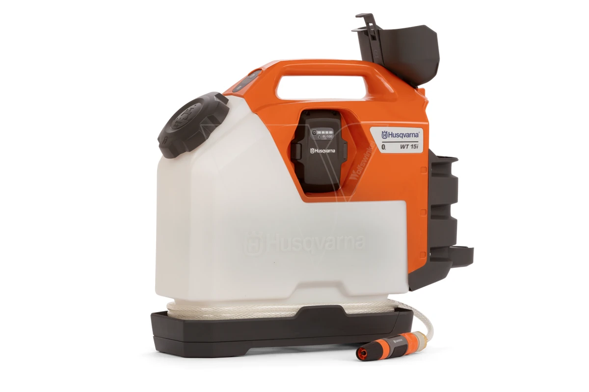 Husqvarna wt15i watertank + accu & lader Husqvarna Wt15i Watertank + Accu & Lader -Husqvarna 599582409 2 HUSQVARNA20WT15I20WATERTANK20DOORSLIJPERS