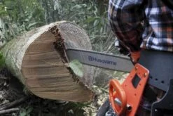 Husqvarna 365 Kettingzaag - 45cm 4.9 Pk 7 Husqvarna 365 Kettingzaag - 45cm 4.9 Pk -Husqvarna 966428318 6 HUSQVARNA2036520X TORQ20KETTINGZAAG20 2045CM204.920PK