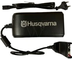 Husqvarna 215iltrimmer + Accu B140 + C80 -Husqvarna 970536003 8 HUSQVARNA20215IL20ACCU20TRIMMER20INCLUSIEF20B14020C80