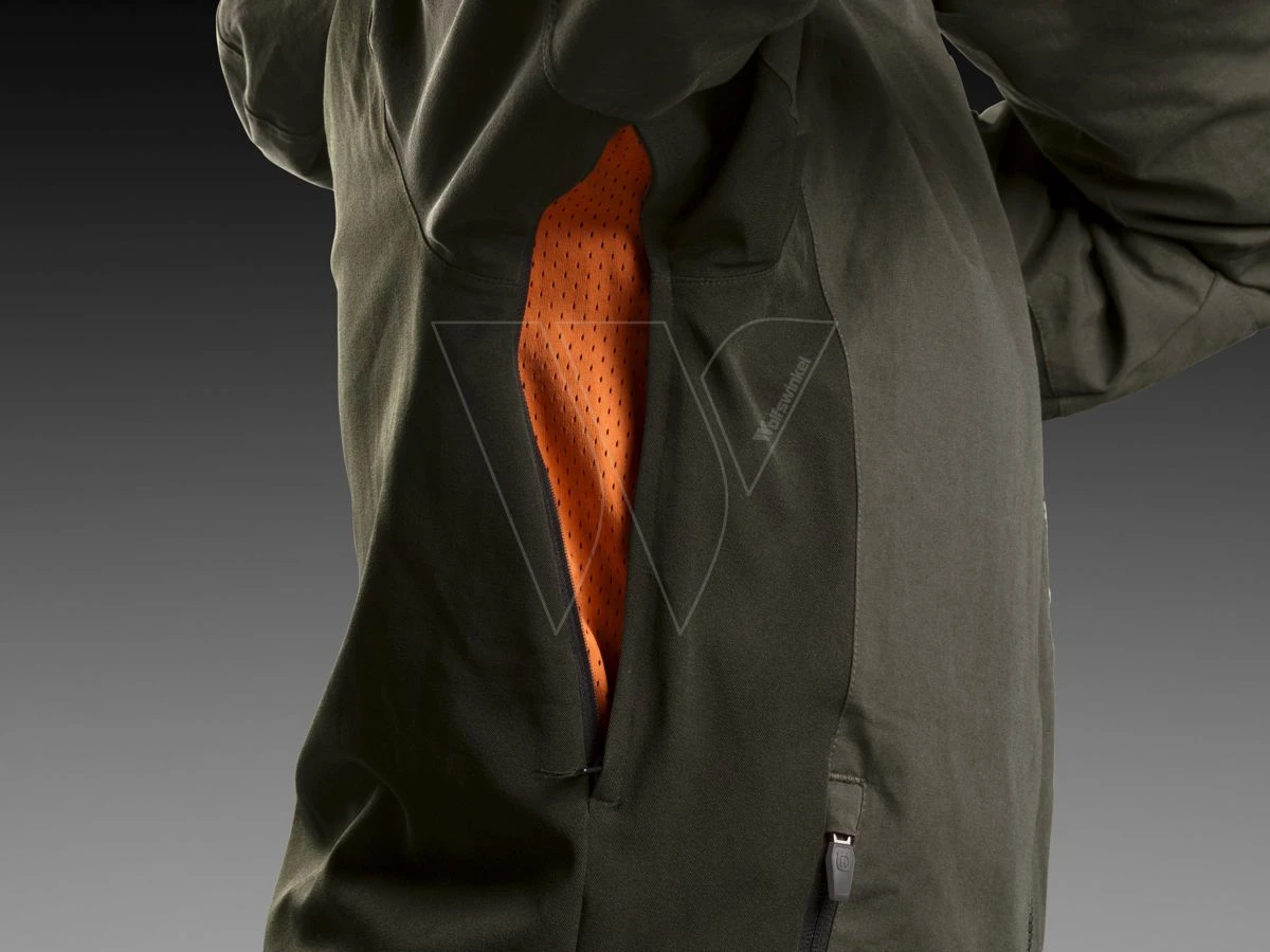 Husqvarna shell jas xplorer bos groen 2x Husqvarna Shell Jas Xplorer Bos Groen 2x -Husqvarna Husqvarna20shell20jas20xplorer20bos20groen20 205932505XX20 208 1